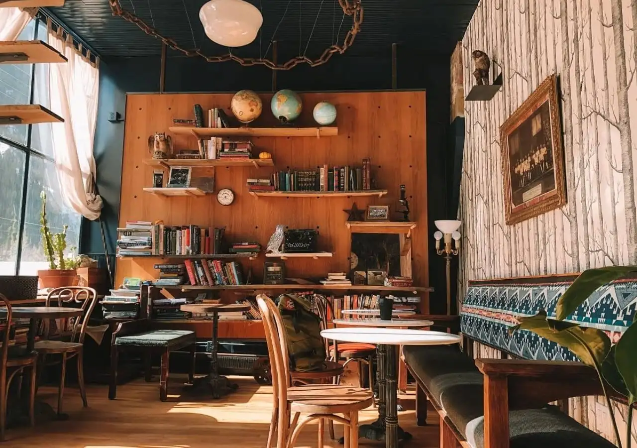 AnDa3s nhận thanh lý đồ trang trí quán cafe.
