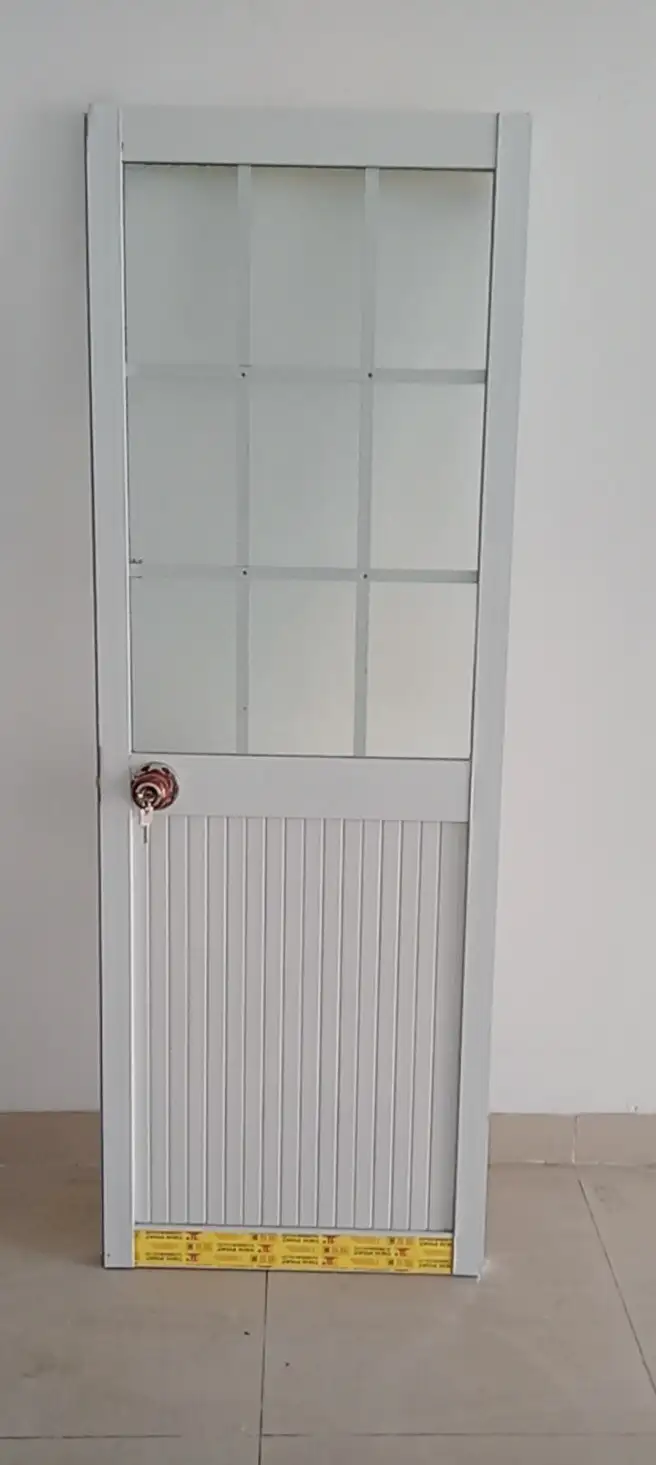 Cửa nhôm gương SP001028