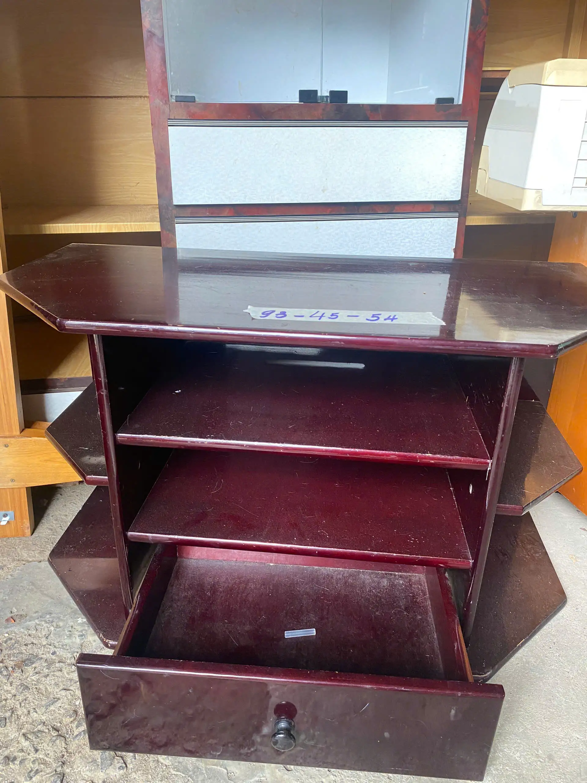 Kệ để ti vi SP001147